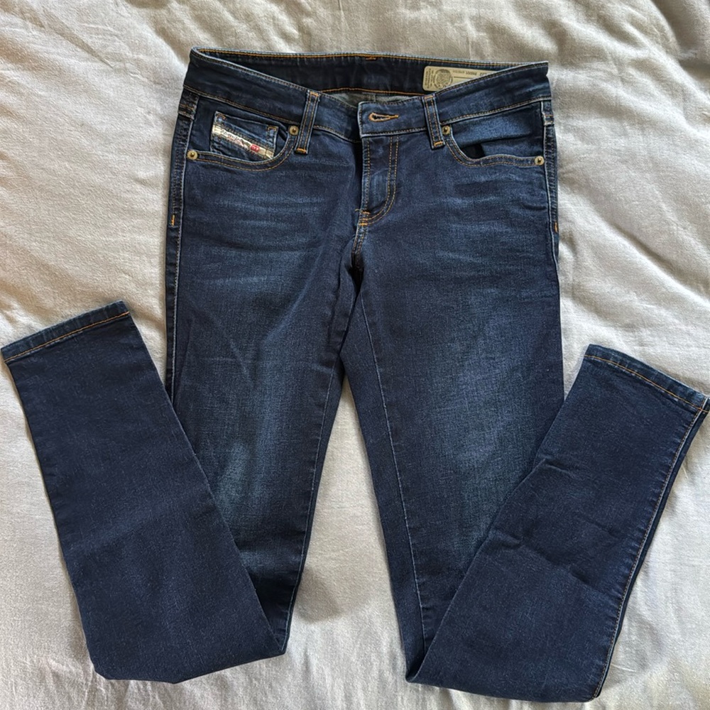 Diesel Gracey Dark Wash Super Slim-Skinny Jeans Low Waist Size 25, Length 32